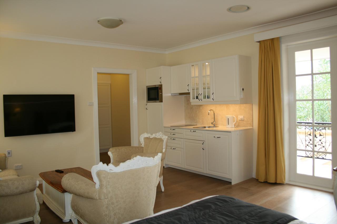 Colin'S Garden Apartment Bomaderry Exterior photo